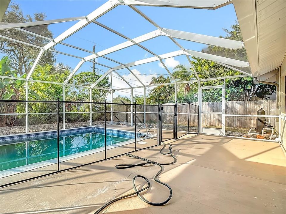 待售: $365,000 (3 贝兹, 2 浴室, 1427 平方英尺)