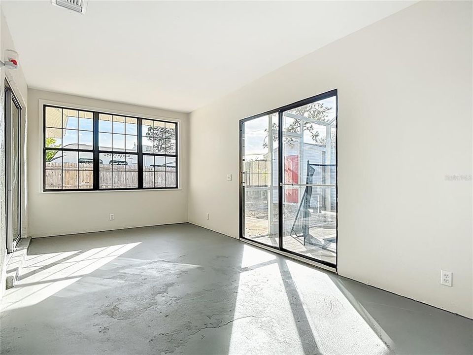 待售: $365,000 (3 贝兹, 2 浴室, 1427 平方英尺)