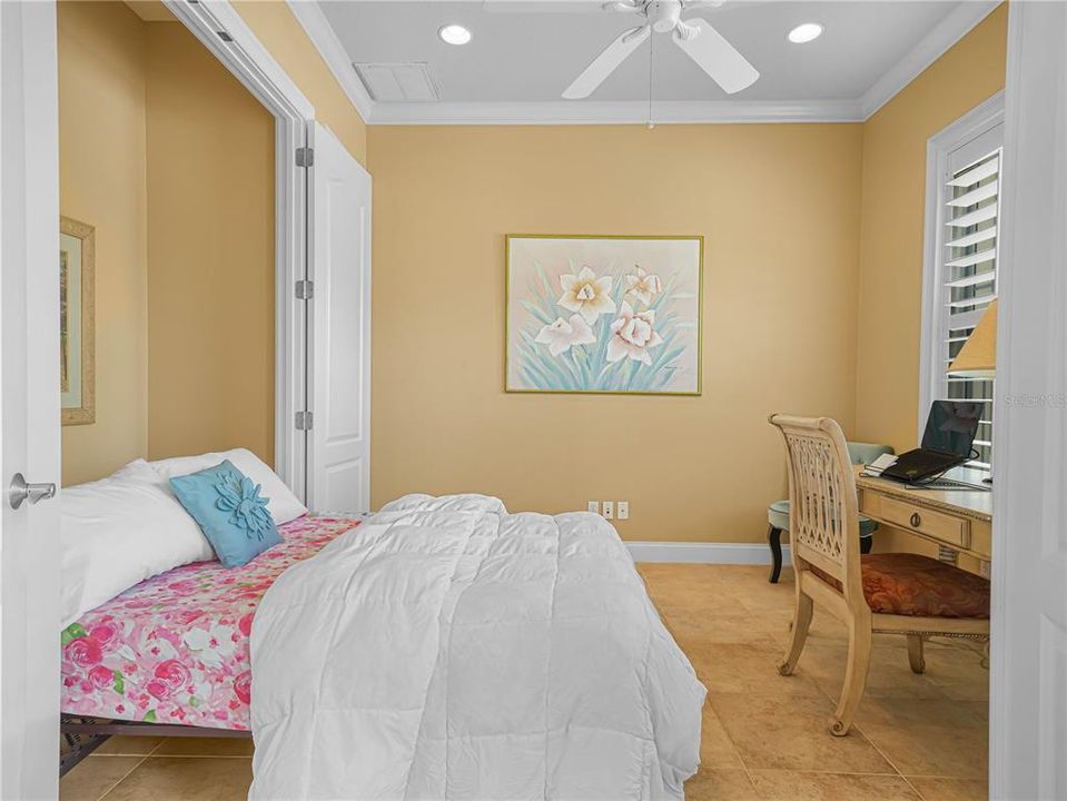 En Venta: $950,000 (5 camas, 4 baños, 3669 Pies cuadrados)