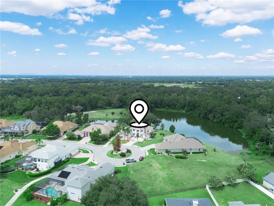 For Sale: $895,000 (5 beds, 4 baths, 3669 Square Feet)