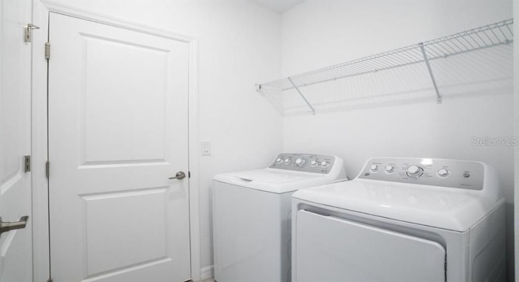 For Sale: $250,000 (3 beds, 2 baths, 1500 Square Feet)