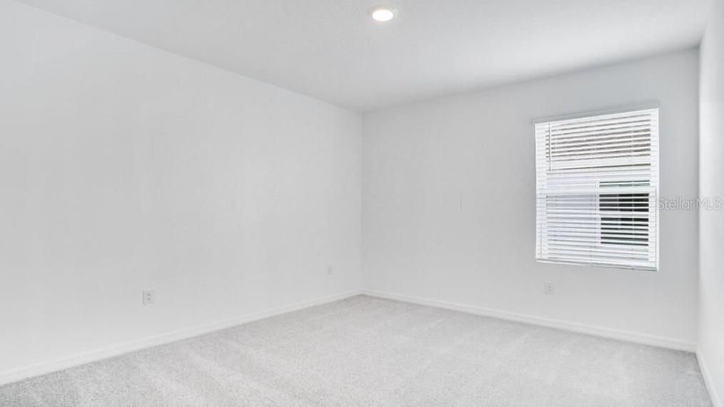 For Sale: $250,000 (3 beds, 2 baths, 1500 Square Feet)