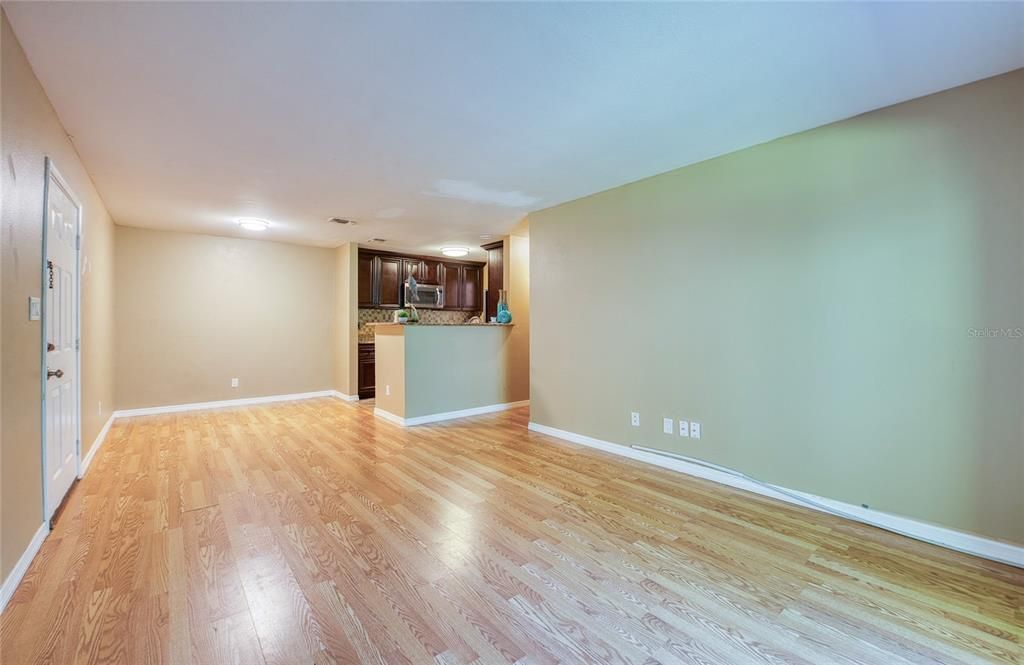 待售: $182,500 (3 贝兹, 2 浴室, 985 平方英尺)