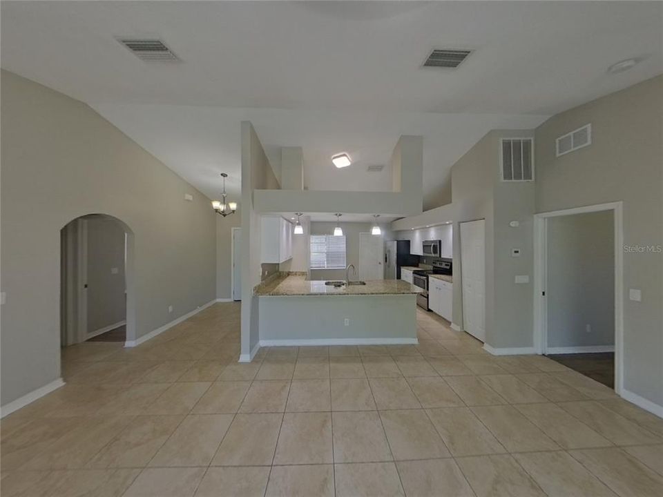 For Rent: $1,739 (3 beds, 2 baths, 1493 Square Feet)