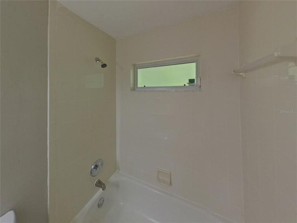 For Rent: $1,739 (3 beds, 2 baths, 1493 Square Feet)