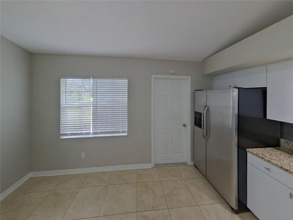 For Rent: $1,739 (3 beds, 2 baths, 1493 Square Feet)