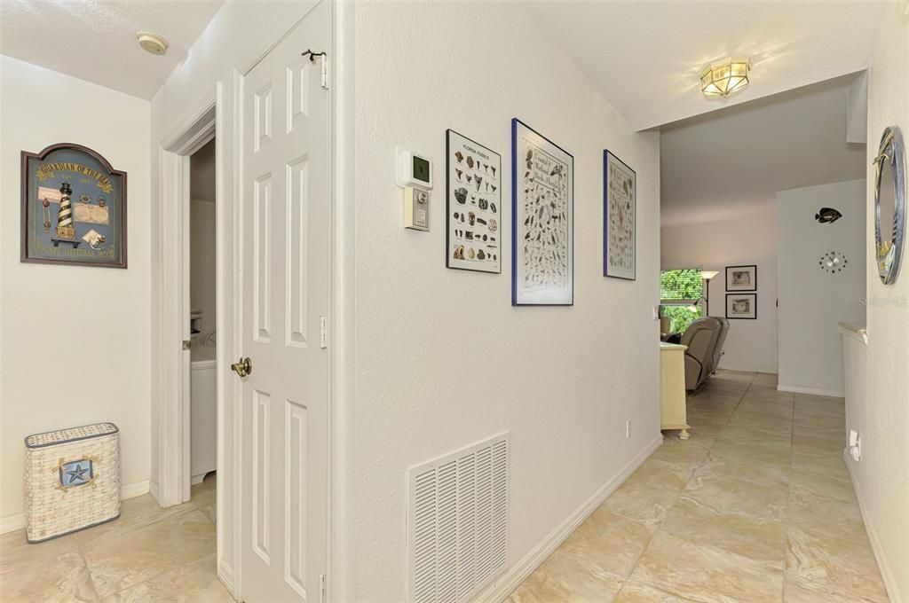 待售: $298,000 (3 贝兹, 2 浴室, 1516 平方英尺)