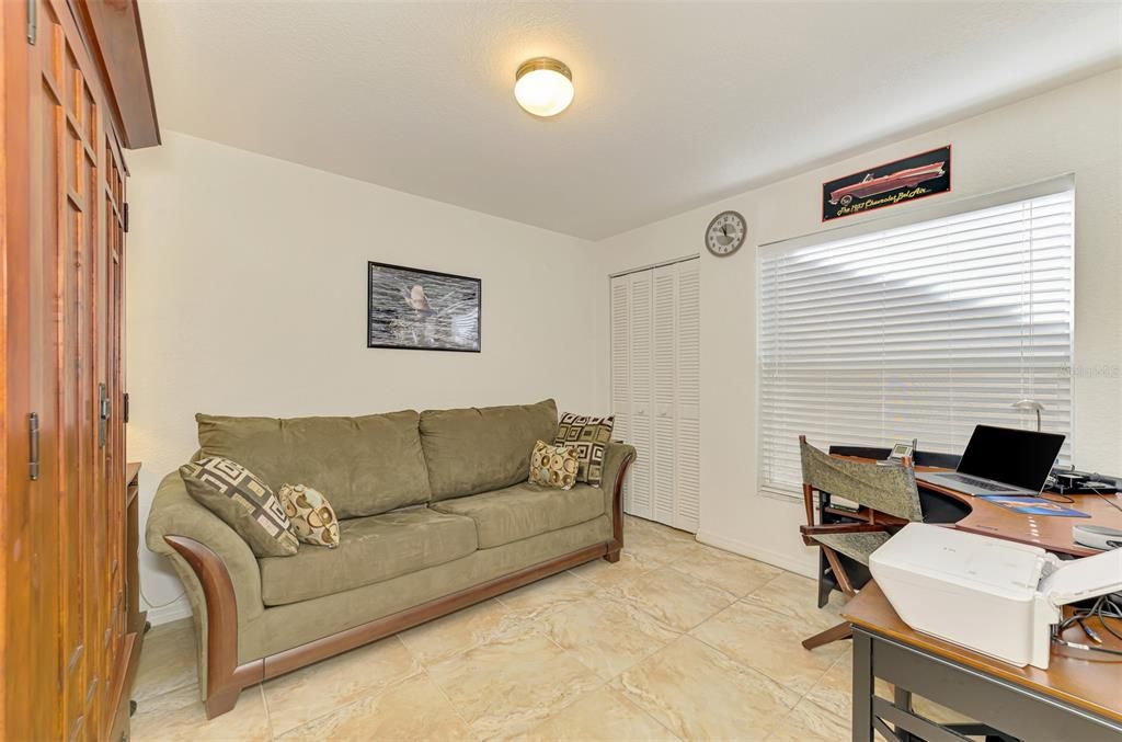 待售: $298,000 (3 贝兹, 2 浴室, 1516 平方英尺)