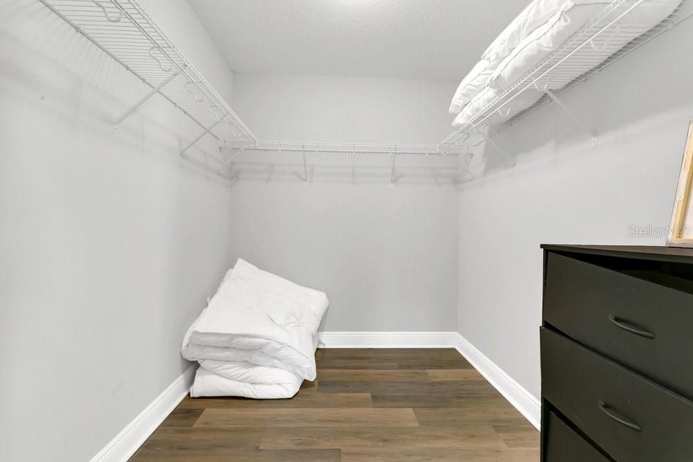 For Rent: $2,700 (3 beds, 2 baths, 1537 Square Feet)