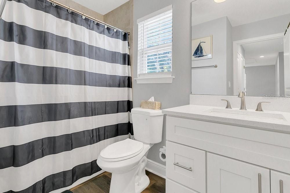 For Rent: $2,700 (3 beds, 2 baths, 1537 Square Feet)