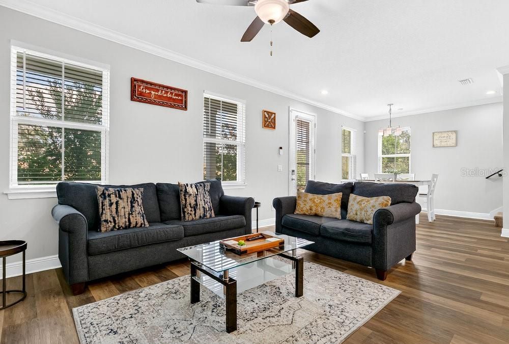 For Rent: $2,700 (3 beds, 2 baths, 1537 Square Feet)