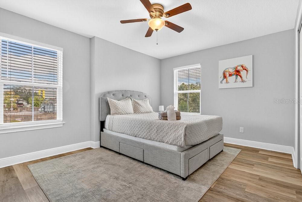 For Rent: $2,700 (3 beds, 2 baths, 1537 Square Feet)