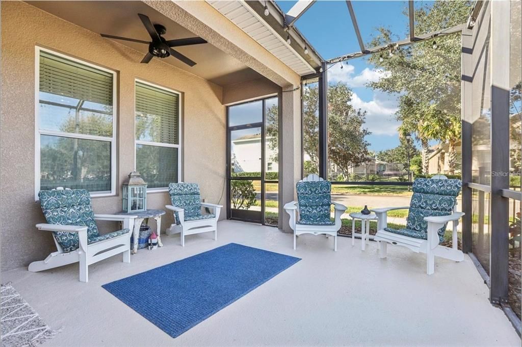 Active With Contract: $399,900 (3 beds, 2 baths, 1840 Square Feet)