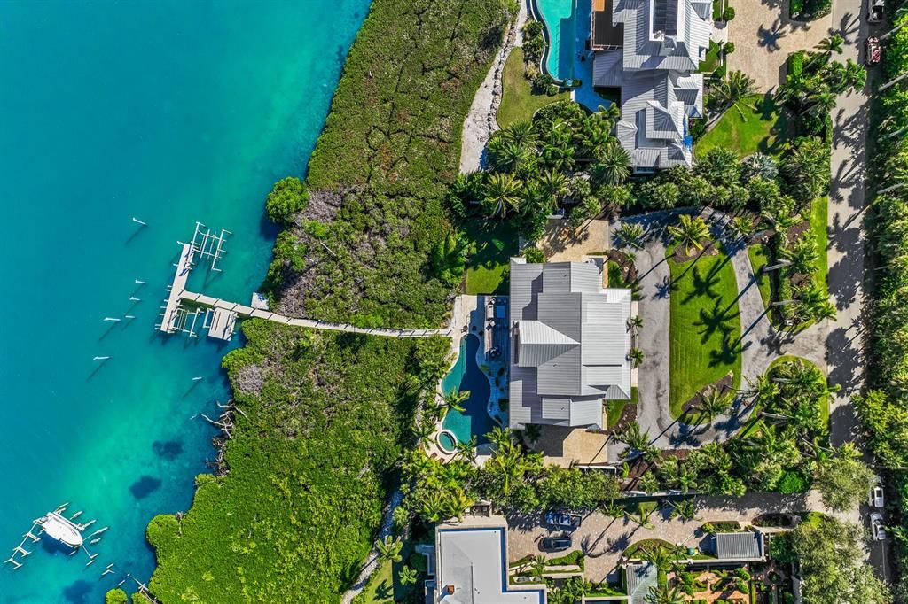 En Venta: $13,500,000 (4 camas, 4 baños, 5472 Pies cuadrados)