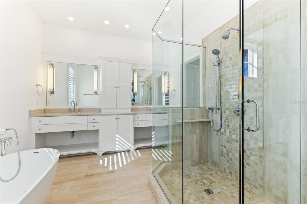 En Venta: $13,500,000 (4 camas, 4 baños, 5472 Pies cuadrados)