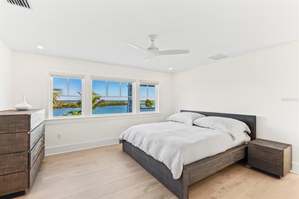 En Venta: $13,500,000 (4 camas, 4 baños, 5472 Pies cuadrados)