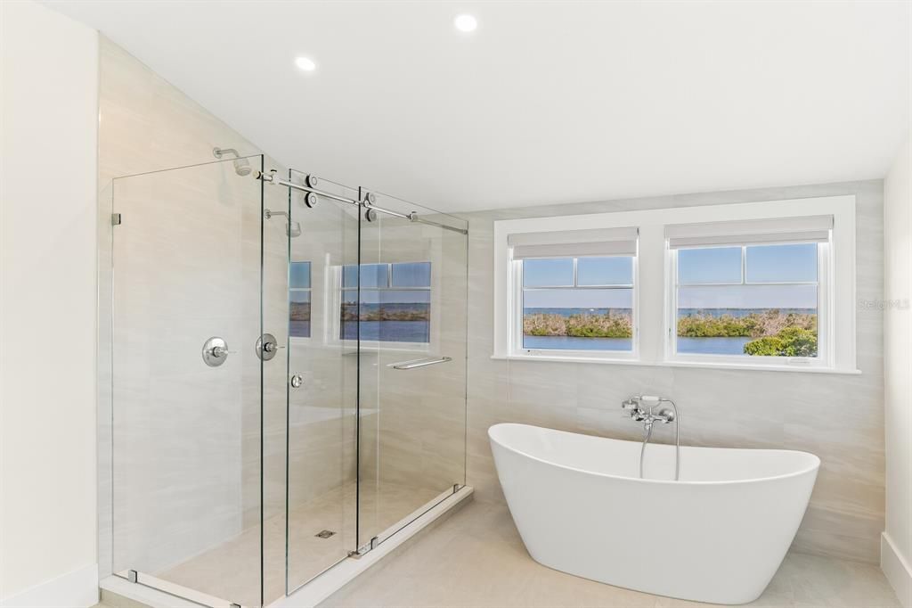 En Venta: $13,500,000 (4 camas, 4 baños, 5472 Pies cuadrados)