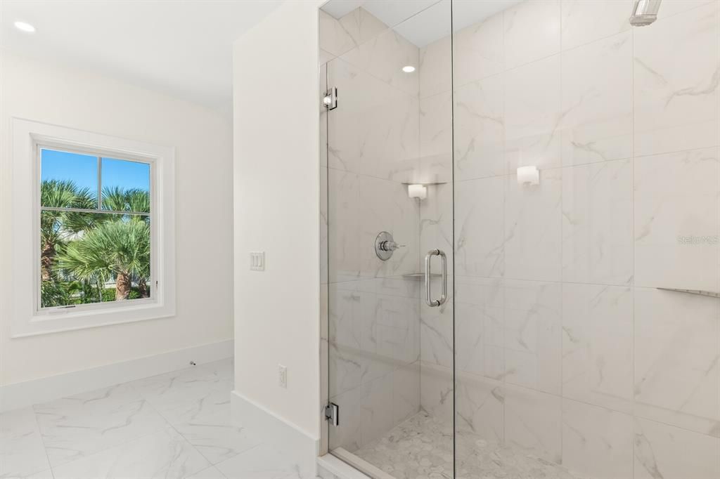 En Venta: $13,500,000 (4 camas, 4 baños, 5472 Pies cuadrados)