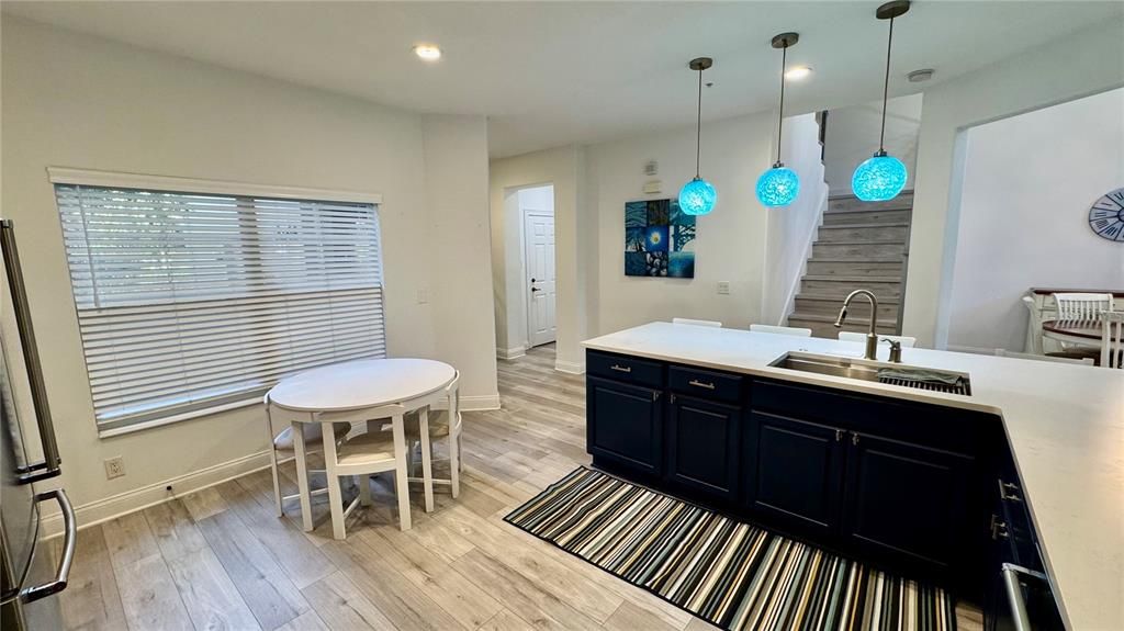 For Rent: $3,650 (4 beds, 2 baths, 2077 Square Feet)