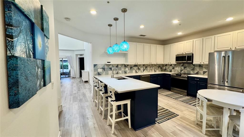 For Rent: $3,650 (4 beds, 2 baths, 2077 Square Feet)