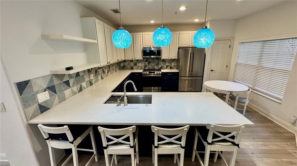 For Rent: $3,650 (4 beds, 2 baths, 2077 Square Feet)