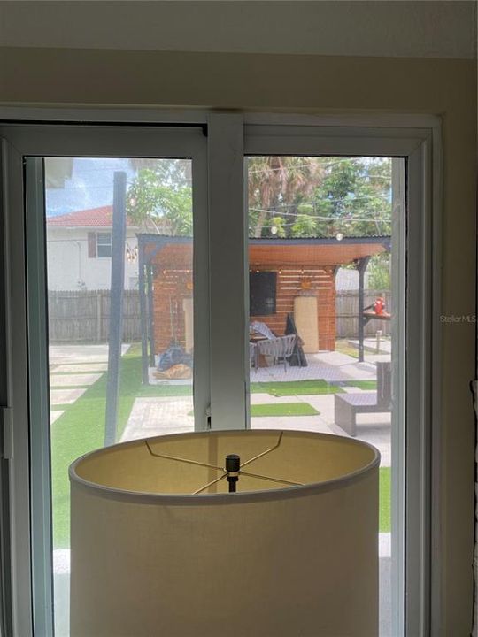 待售: $450,000 (2 贝兹, 2 浴室, 1415 平方英尺)