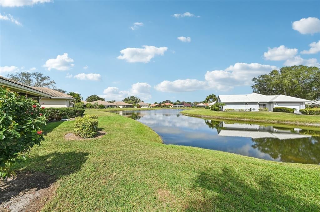 合同活跃: $400,000 (3 贝兹, 2 浴室, 1814 平方英尺)