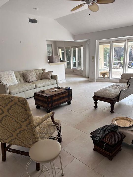 For Sale: $1,398,000 (0.36 acres)