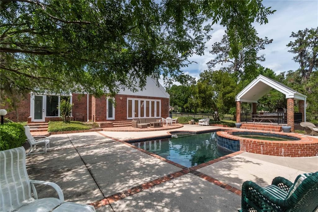 待售: $1,400,000 (3 贝兹, 3 浴室, 6545 平方英尺)