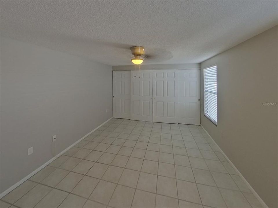 Active With Contract: $2,269 (3 beds, 2 baths, 1643 Square Feet)