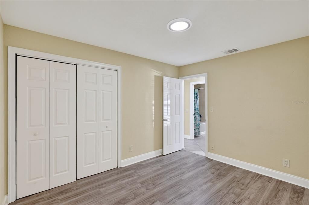 Activo con contrato: $510,000 (3 camas, 2 baños, 1624 Pies cuadrados)