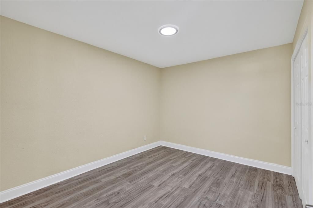 Activo con contrato: $510,000 (3 camas, 2 baños, 1624 Pies cuadrados)