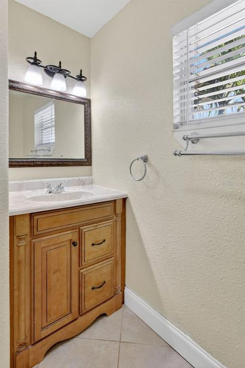 Activo con contrato: $510,000 (3 camas, 2 baños, 1624 Pies cuadrados)