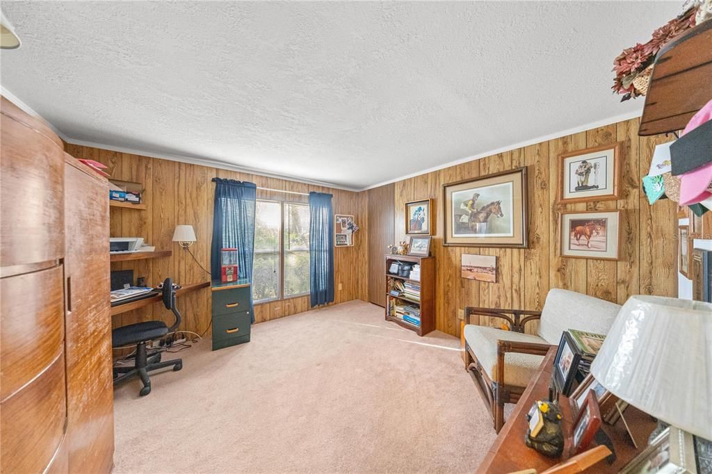 На продажу: $249,000 (5 спален, 3 ванн, 1288 Квадратных фут)