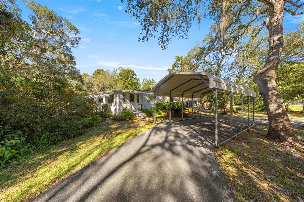 На продажу: $249,000 (5 спален, 3 ванн, 1288 Квадратных фут)