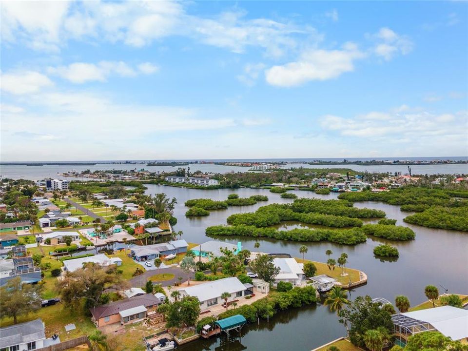 En Venta: $479,900 (2 camas, 2 baños, 1554 Pies cuadrados)