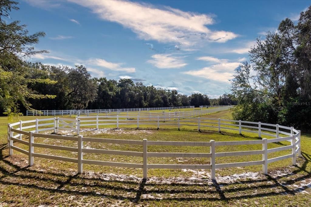 На продажу: $2,595,000 (6 спален, 5 ванн, 6024 Квадратных фут)