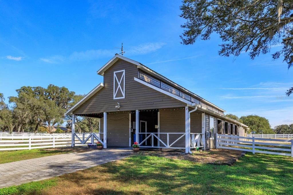 На продажу: $2,595,000 (6 спален, 5 ванн, 6024 Квадратных фут)