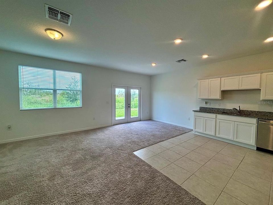 В аренду: $1,750 (3 спален, 2 ванн, 1480 Квадратных фут)