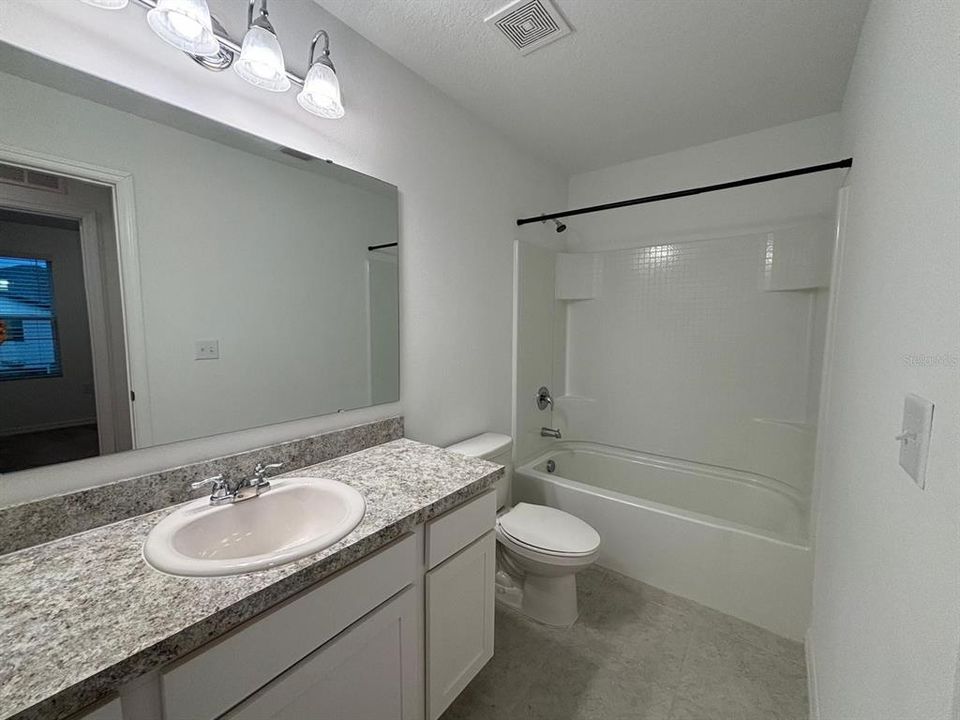 В аренду: $1,750 (3 спален, 2 ванн, 1480 Квадратных фут)