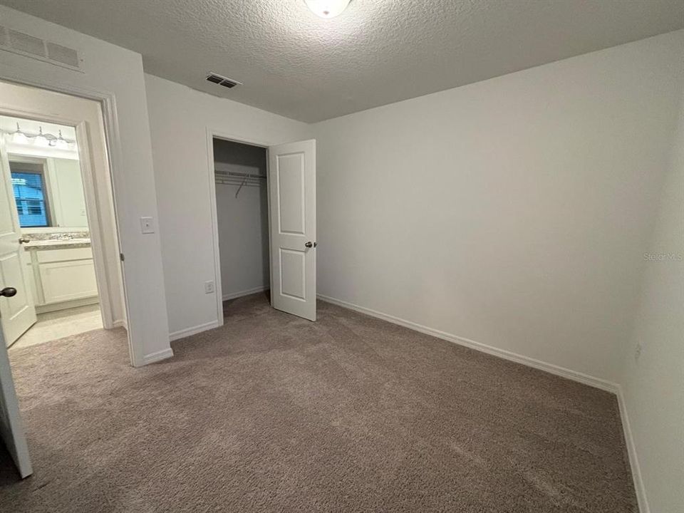 В аренду: $1,750 (3 спален, 2 ванн, 1480 Квадратных фут)