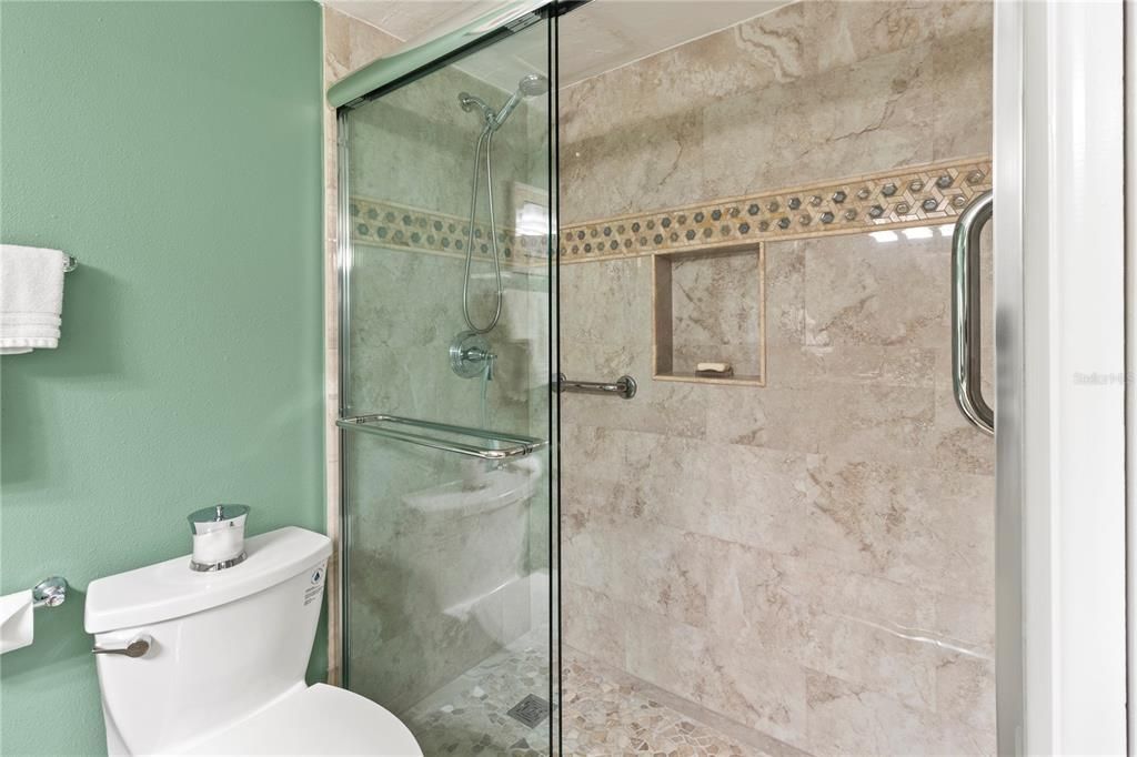 待售: $925,000 (3 贝兹, 3 浴室, 1972 平方英尺)