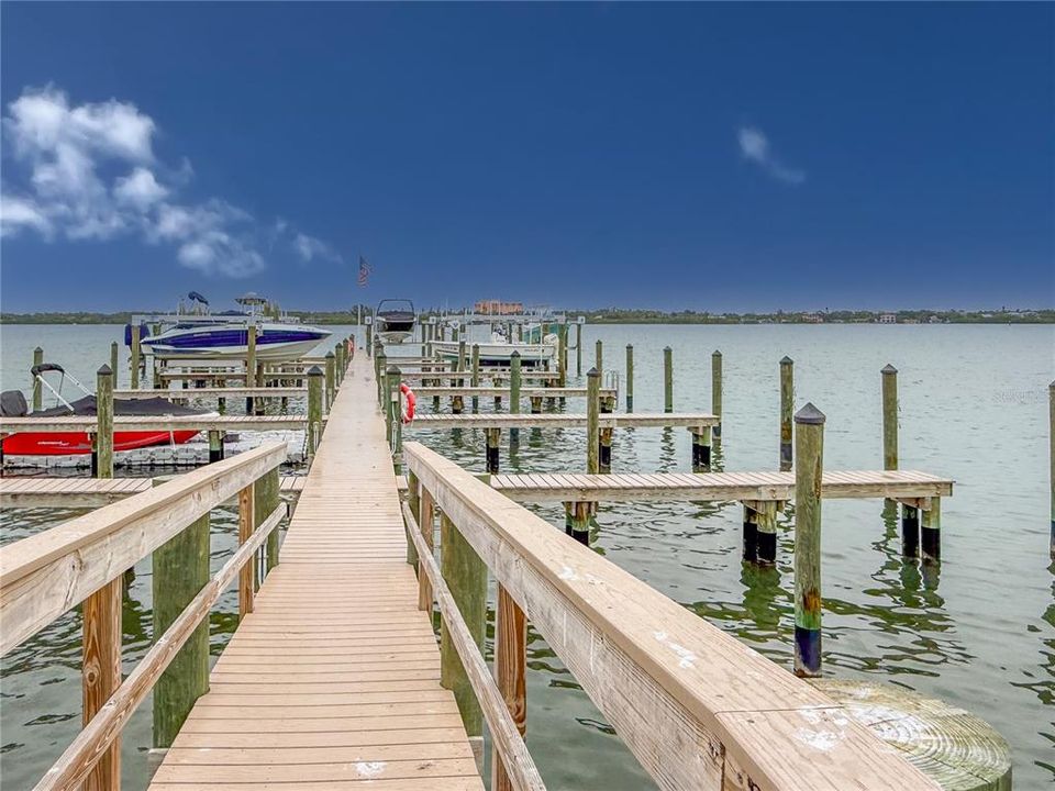 待售: $925,000 (3 贝兹, 3 浴室, 1972 平方英尺)