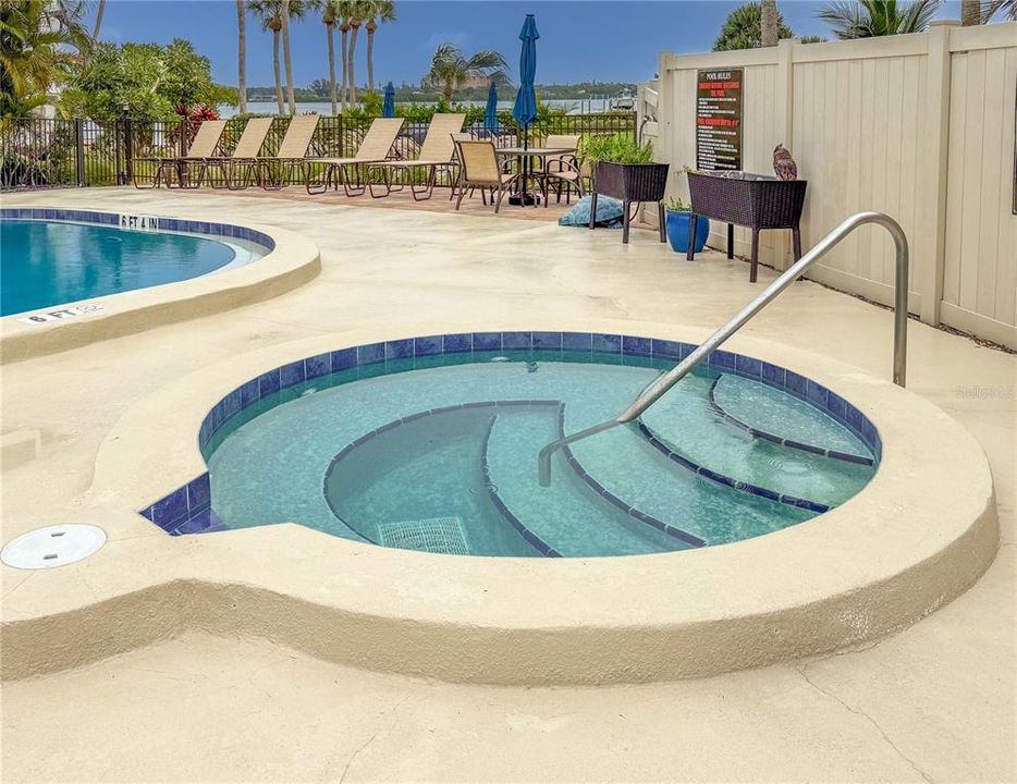 待售: $925,000 (3 贝兹, 3 浴室, 1972 平方英尺)