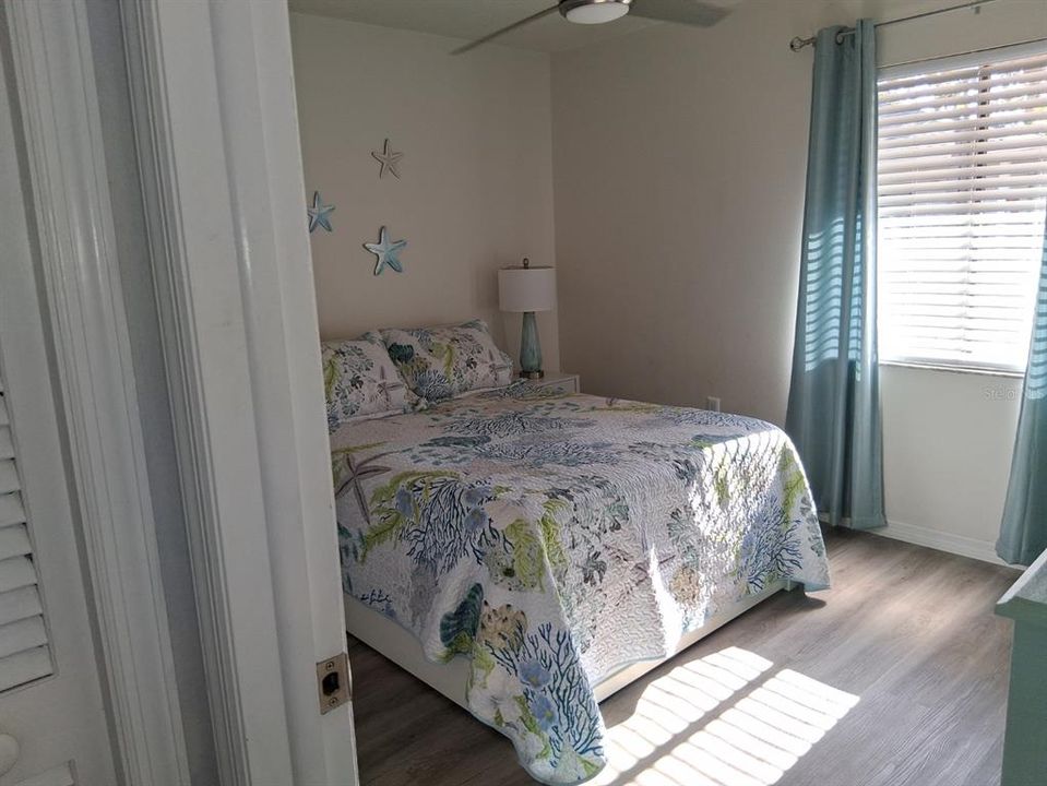 出租: $1,600 (2 贝兹, 2 浴室, 1049 平方英尺)