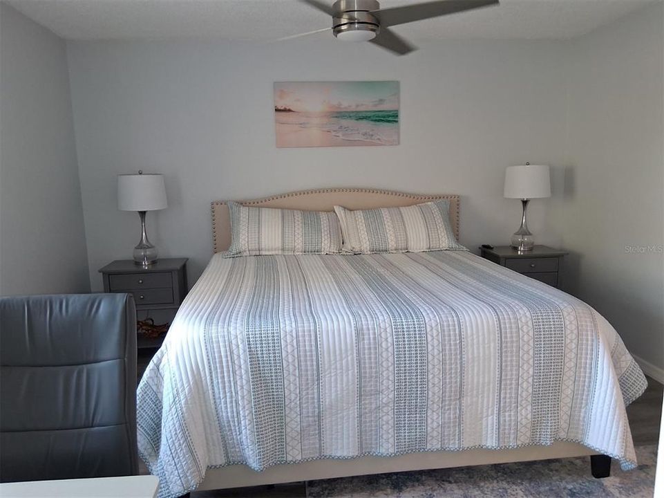 出租: $1,600 (2 贝兹, 2 浴室, 1049 平方英尺)