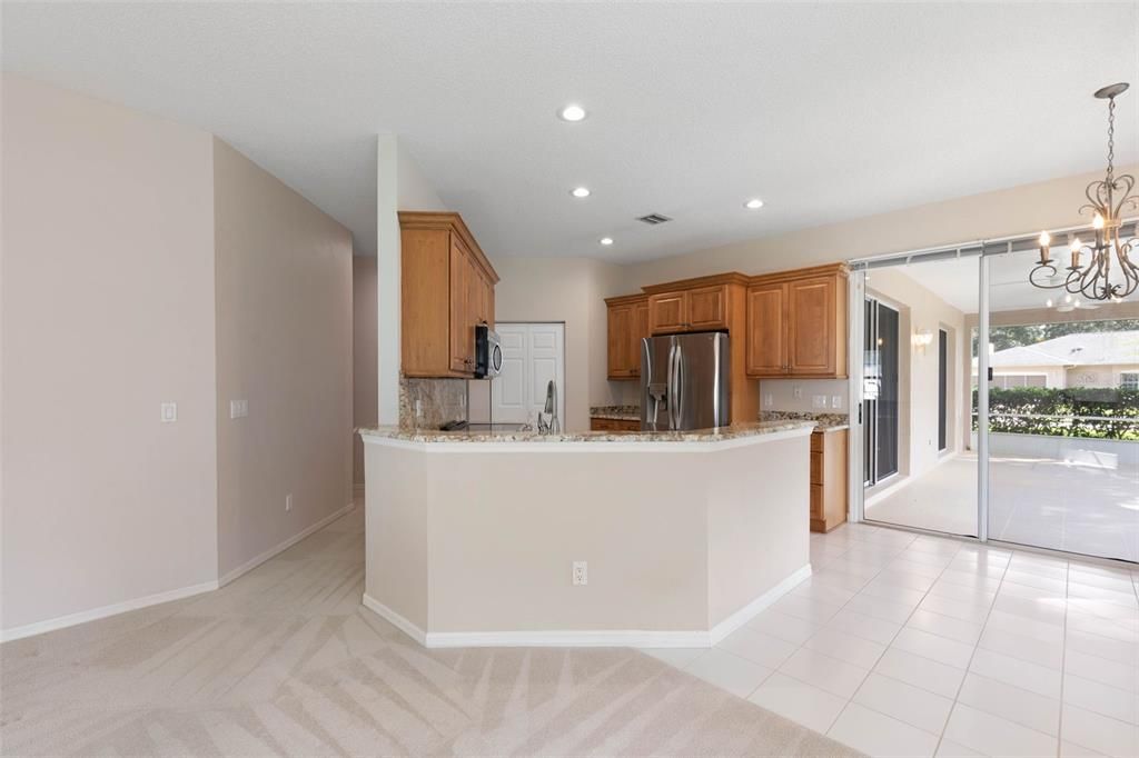 Под контрактом: $419,000 (3 спален, 2 ванн, 1923 Квадратных фут)