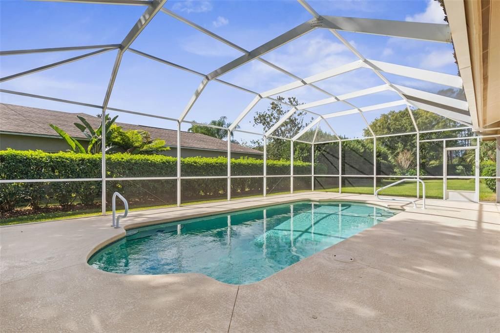 Под контрактом: $419,000 (3 спален, 2 ванн, 1923 Квадратных фут)