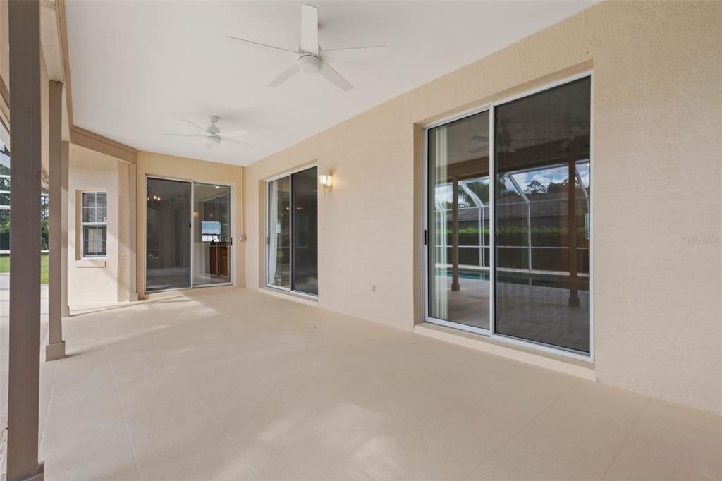 Под контрактом: $419,000 (3 спален, 2 ванн, 1923 Квадратных фут)