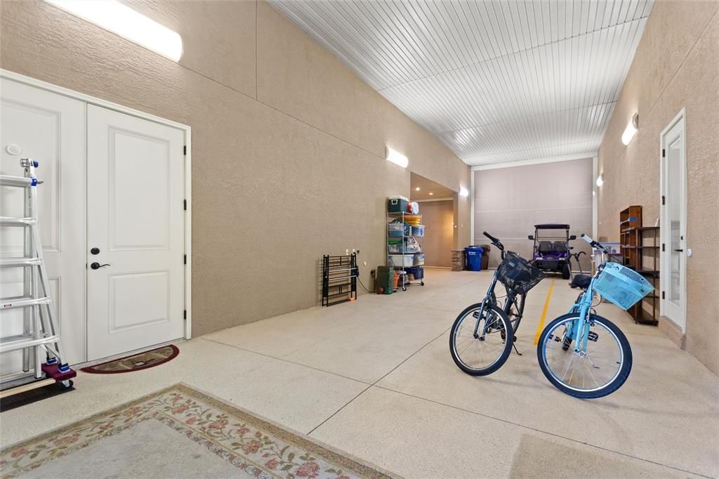 For Sale: $479,000 (2 beds, 1 baths, 1352 Square Feet)